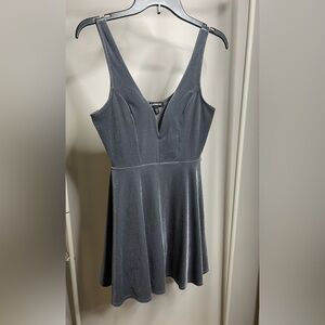 Express silver/gray velvet dress size XS